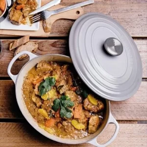 Le Creuset Bräter Signature Oval In Perlgrau 35 Cm / 8,9 L 17