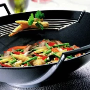 Le Creuset Wok Aus Gusseisen Mit Glasdeckel In Kirschrot, 36 Cm 9