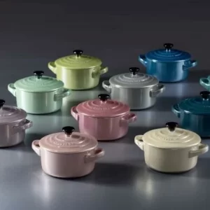 Le Creuset Mini Cocotte In Meringue 9
